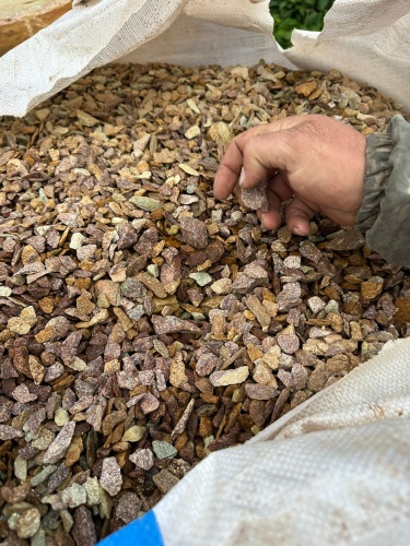 Златолит персиковый декоративная каменная крошка купить в Чебоксарах