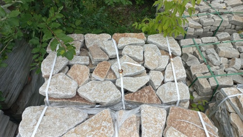 Гранитный плитняк галтованный для парковки купить в Чебоксарах