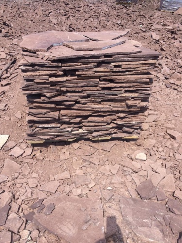 Плитняк лемезит бордовый для цоколя 1,5-2 см купить в Чебоксарах