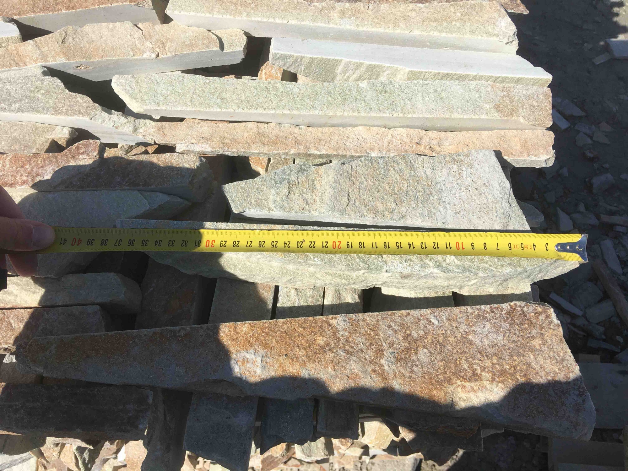 Горбушка златолит золотистый для облицовки купить в Чебоксарах