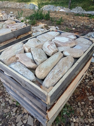 Златолит жёлтый, жёлто-зелёный глыбки и валуны для ланшафтного дизайна купить в Чебоксарах