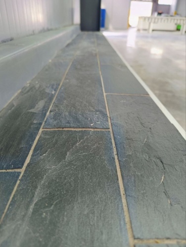 Плитка чёрная из натурального камня фасадная 30 см * 5 см, толщина 7 мм -30 мм купить в Чебоксарах